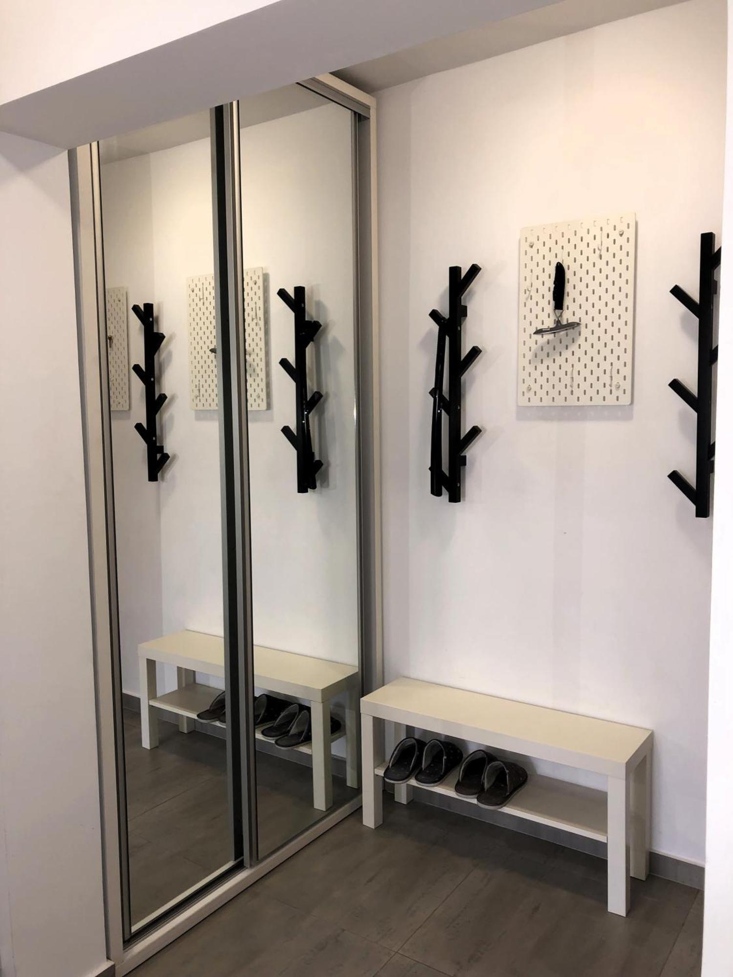 Adrian Home, Central Πλοέστι Εξωτερικό φωτογραφία